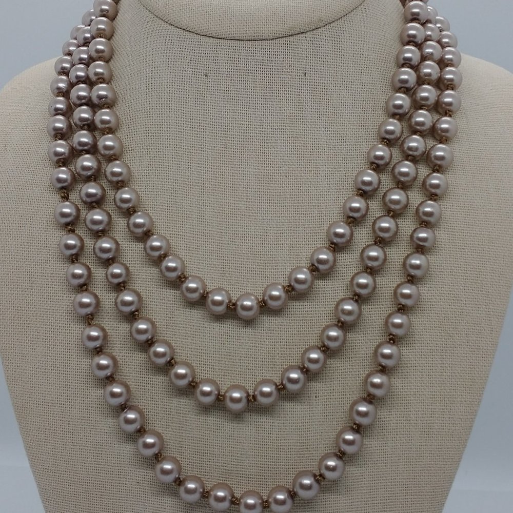 Pearl Necklace /  Lightweight Pearl Glass Beads - Champagne
